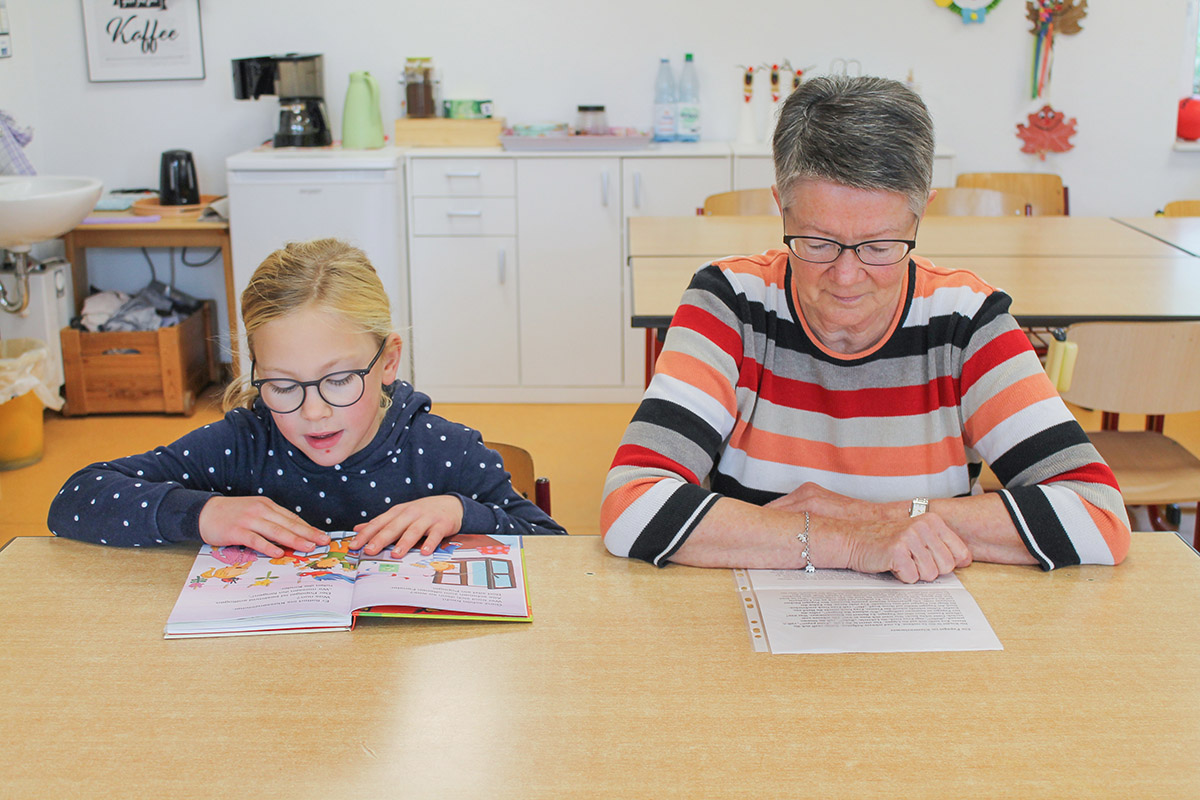 Lesepaten Helfen An Der Grundschule - Kinderschutzbund Sucht Weitere ...